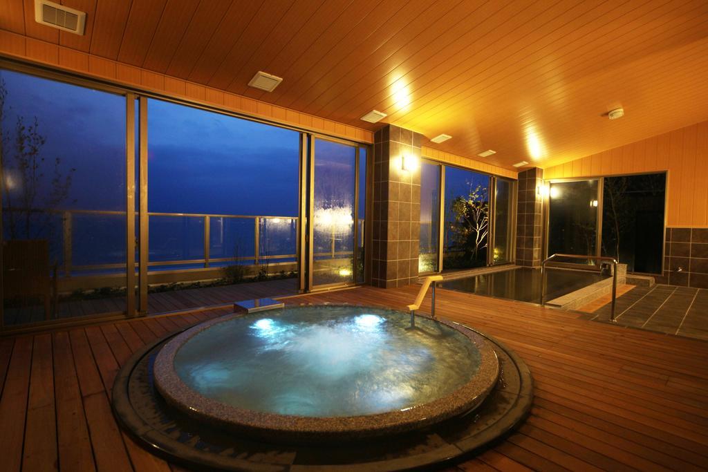 منتجع أمان سيكاي  بيبّ المظهر الخارجي الصورة A modern onsen